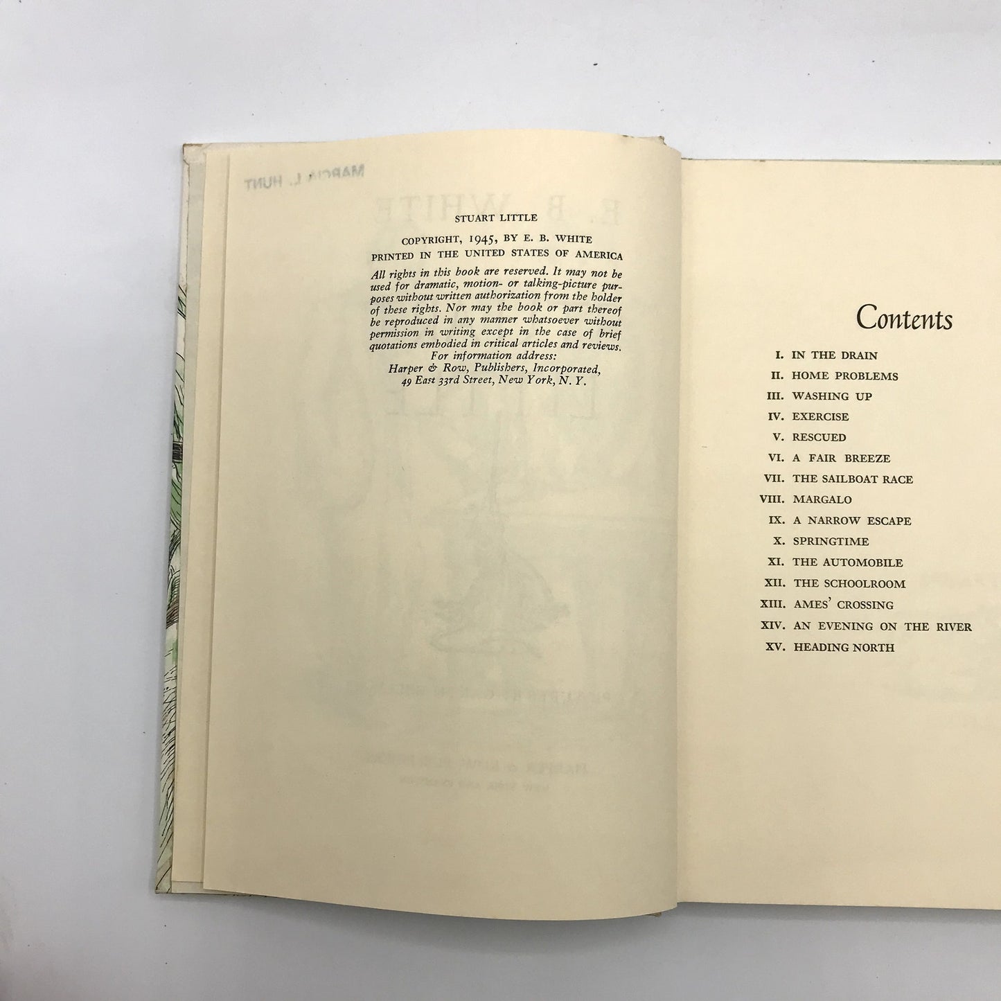 Stuart Little Hardcover Book by E. B. White Illustrated by Garth Williams 1945