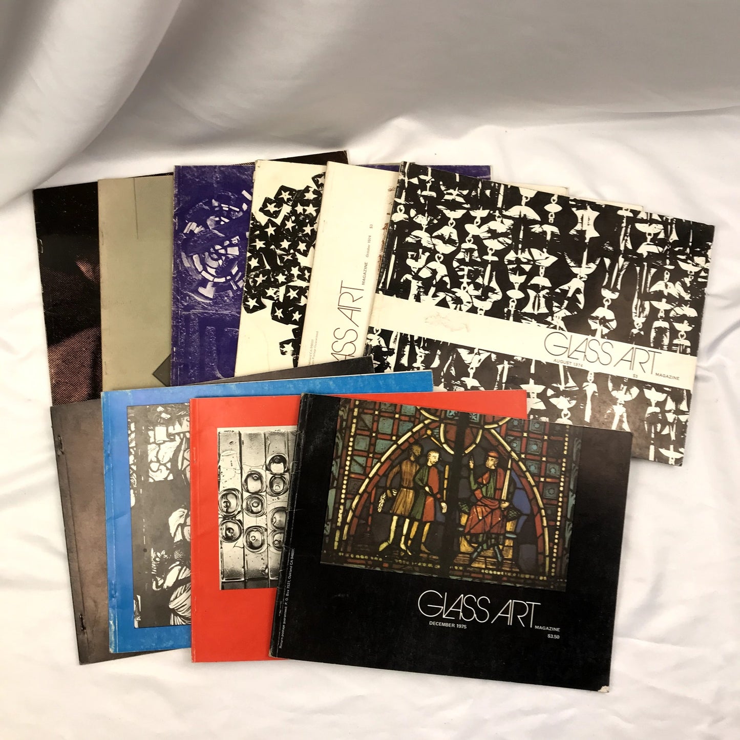 Glass Art Magazines Lot of 26 & 4 Glass Art Society Journals Illustrated Vintage