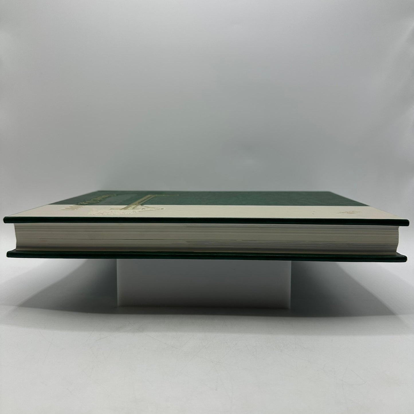 Baylor University 1996-97 The Round Up Volume 96 Annual Yearbook History Waco TX