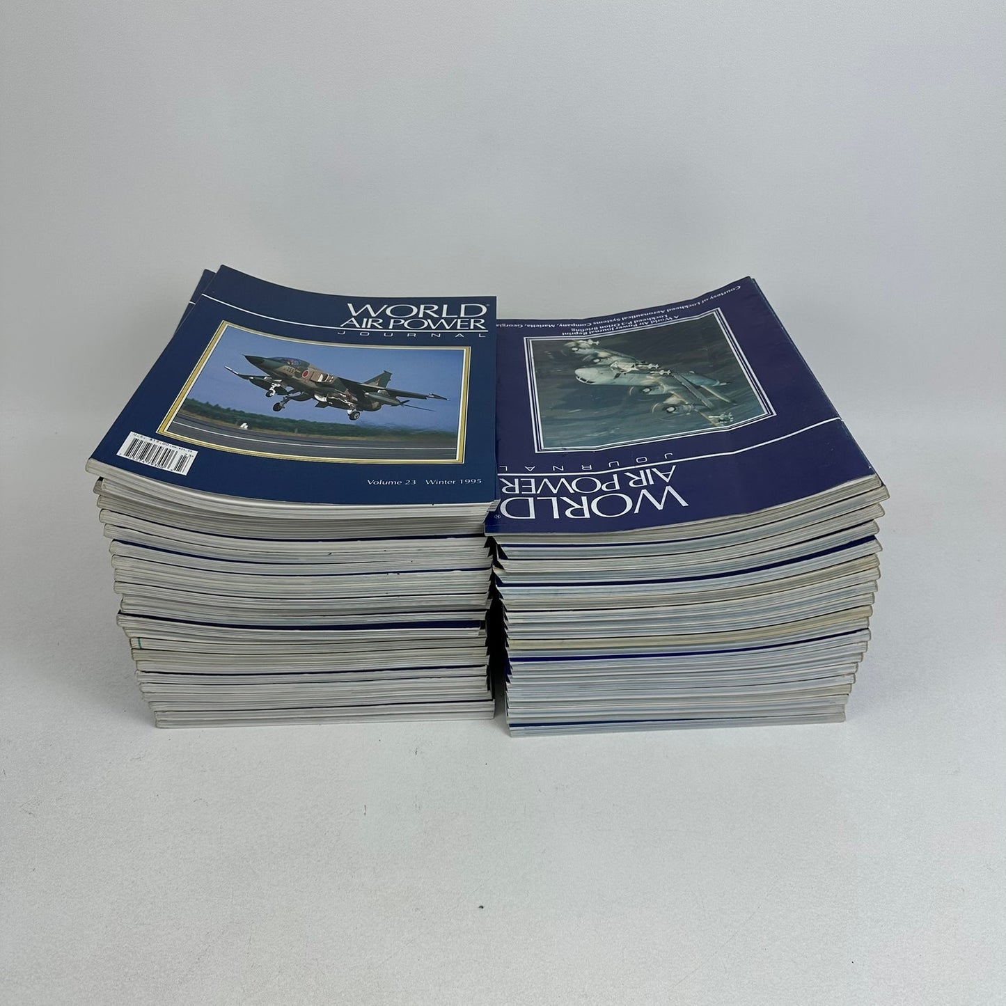 World Air Power Journal Complete Set of 43 with Lockheed P-3 Orion Briefing