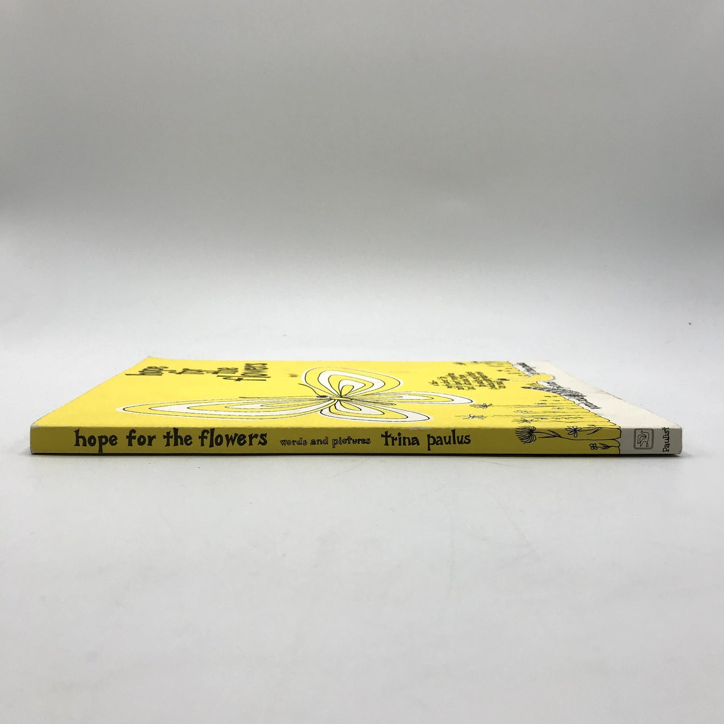 Hope For The Flowers Illustrated Paperback Words & Pictures by Trina Paulus 1972