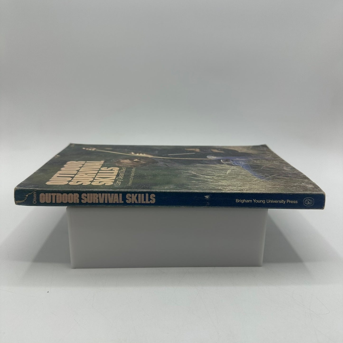 Outdoor Survival Skills Larry Dean Olsen SIGNED Sports Wilderness Adventure 1976