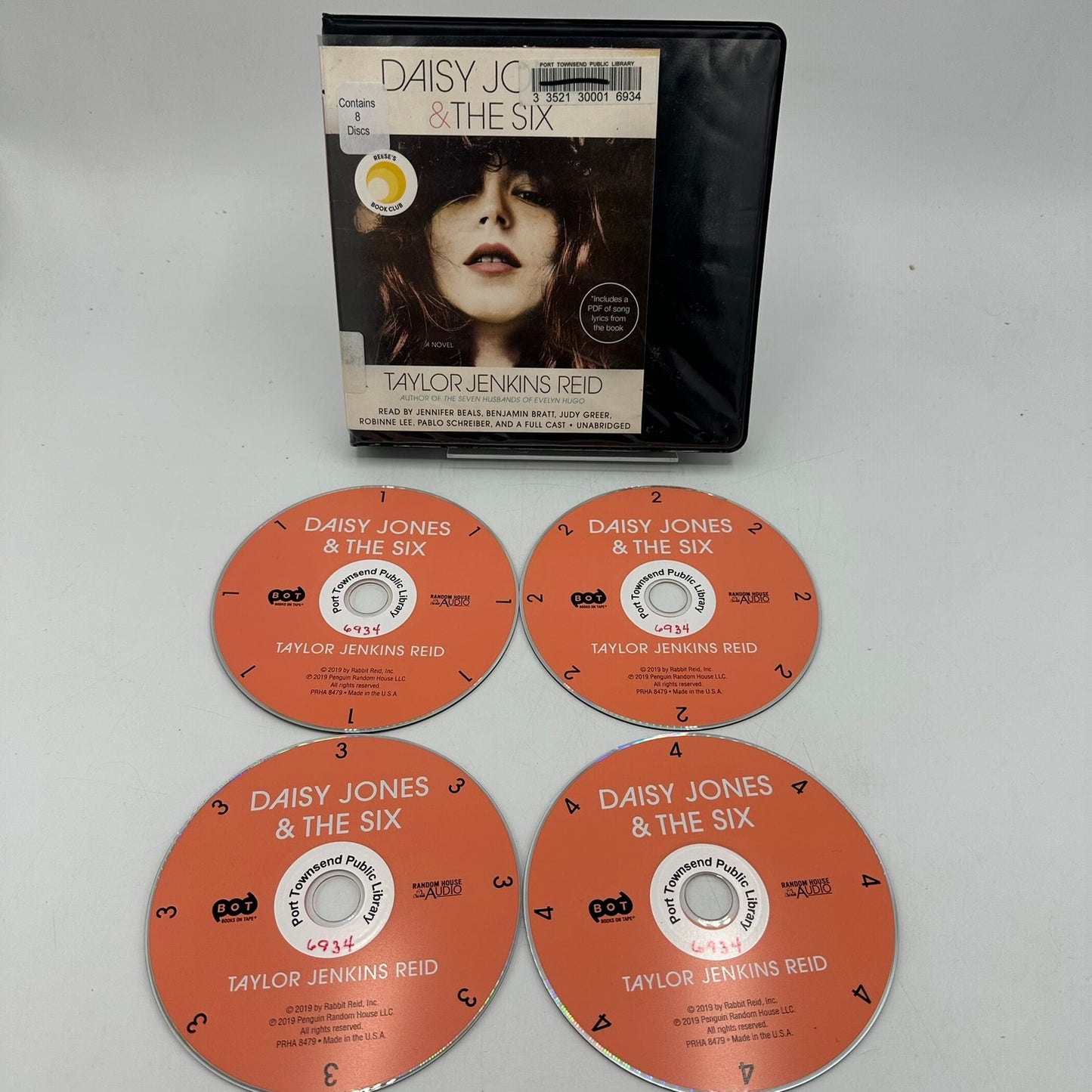 Daisy Jones and the Six A Novel by Taylor Jenkins Reid Audiobook with 8 CD Discs