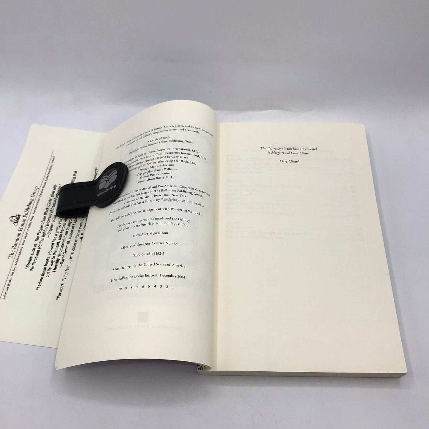 The Bloody Crown of Conan Robert Ervin Howard Science Fiction Adventure Fantasy