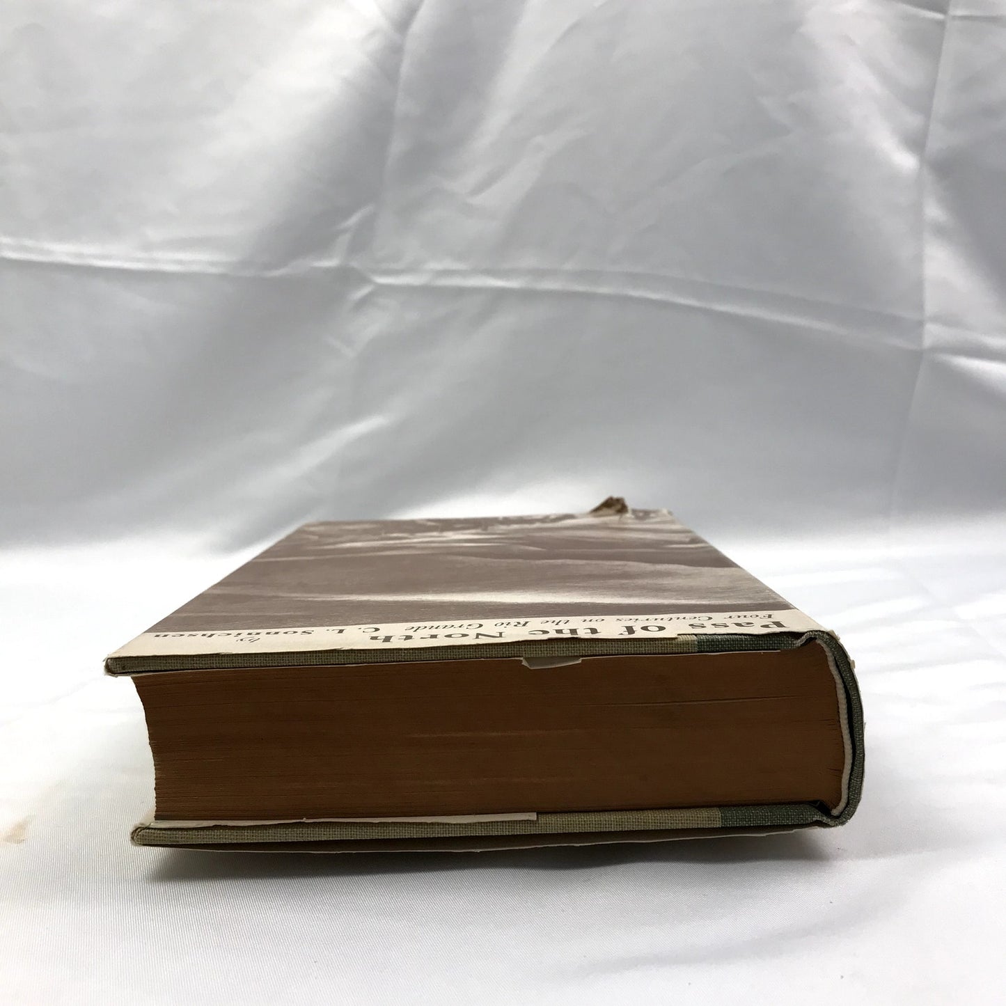 Pass of the North C L Sonnichsen SIGNED Four Centuries on the Rio Grande 1968