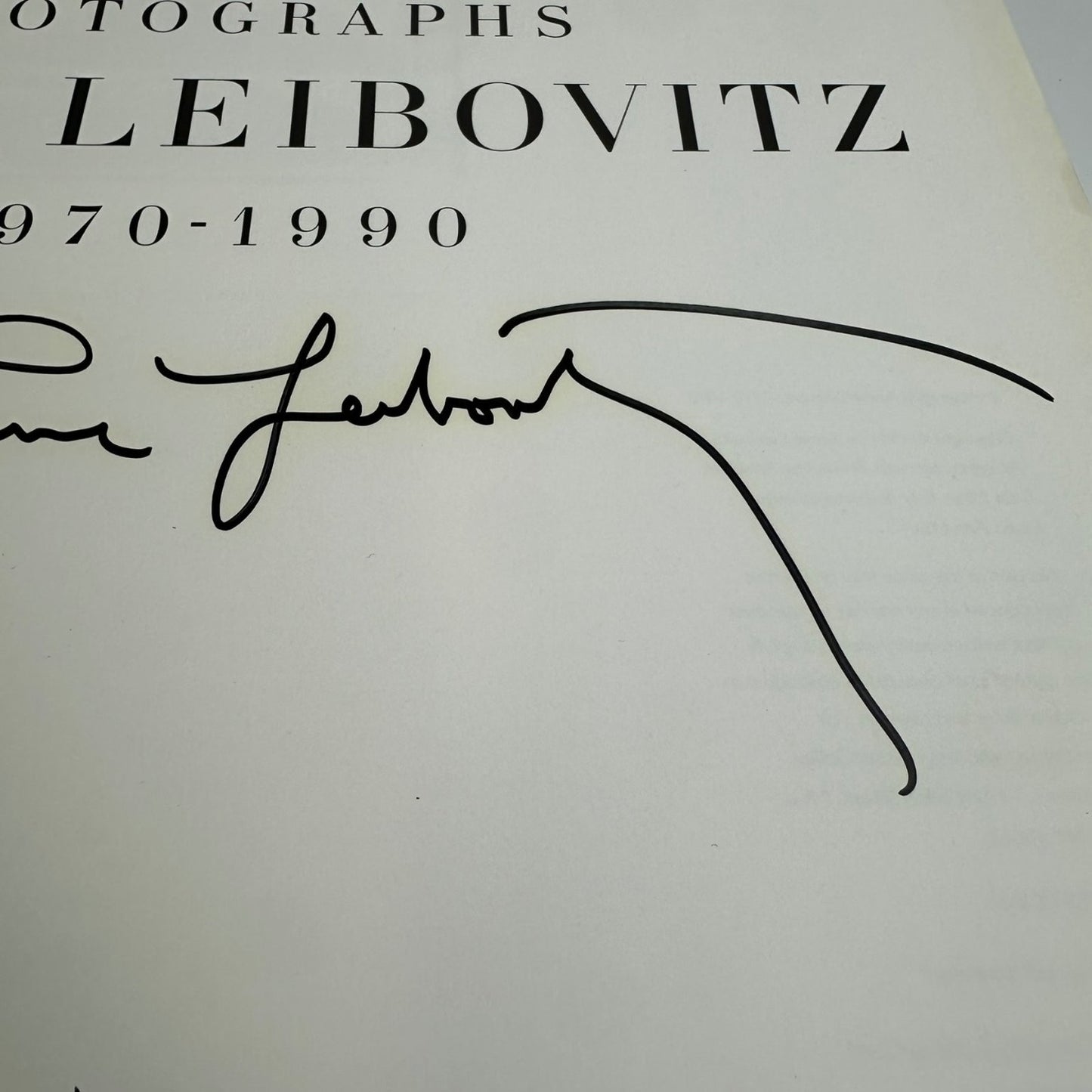 Photographs Annie Leibovitz 1970-1990 Signed First Edition HarperCollins