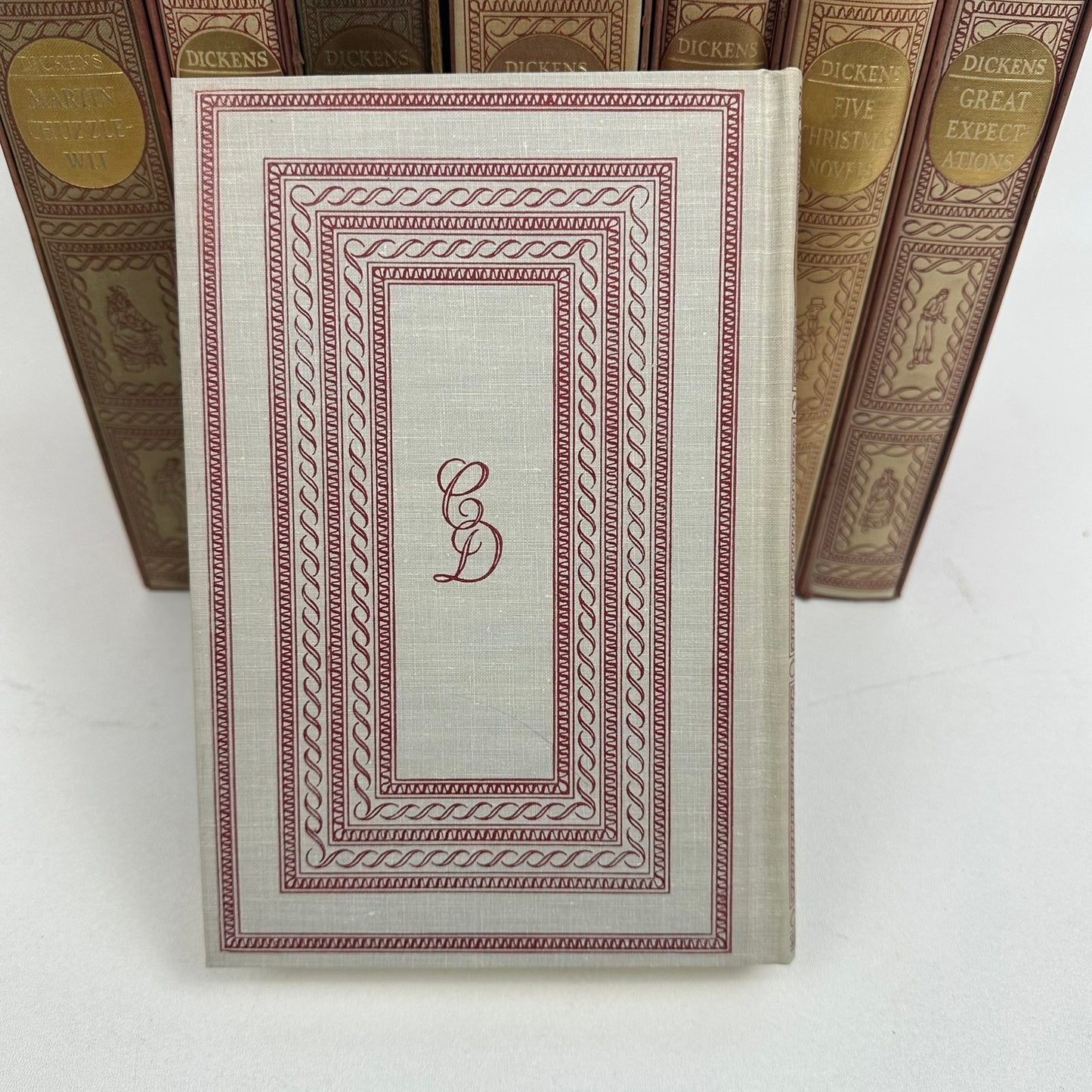 Charles Dickens 8 Volume Set in Slipcases Classic Historical Literature Fiction