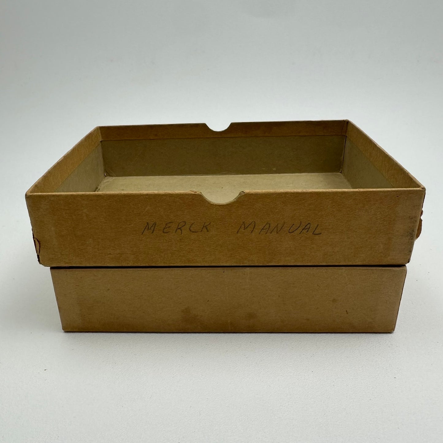 The Merck Manual of Diagnosis and Therapy Medicine Medical Reference 8th Edition