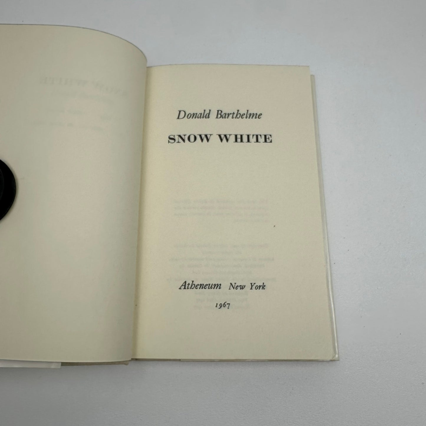 Snow White Donald Barthelme Postmodern Classic Fairy Tale Fantasy Retelling 1967