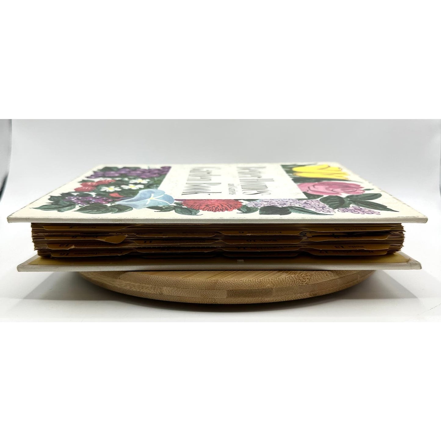 Better Homes & Gardens Garden Book by Meredith Publishing Co 1954 2nd Edition