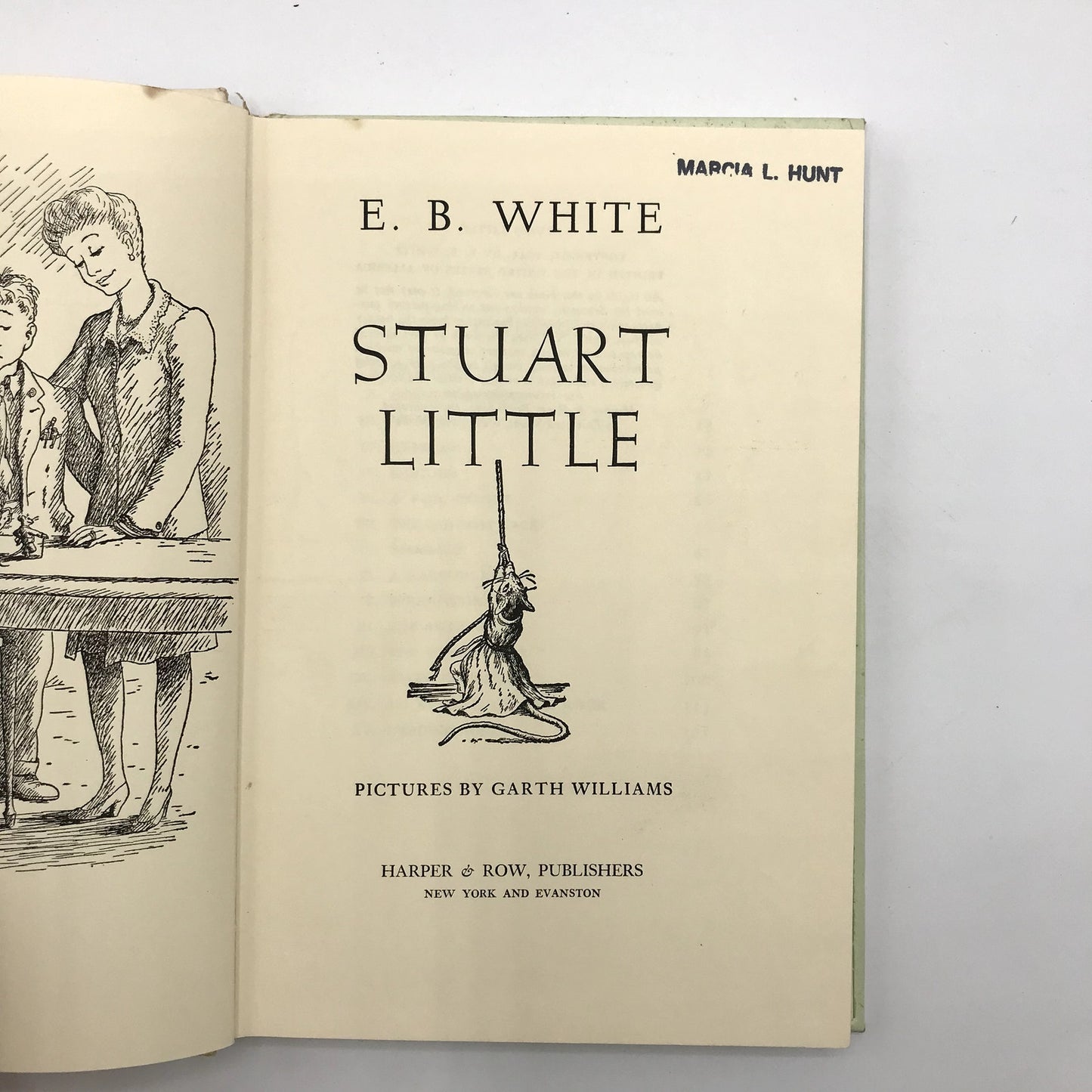 Stuart Little Hardcover Book by E. B. White Illustrated by Garth Williams 1945