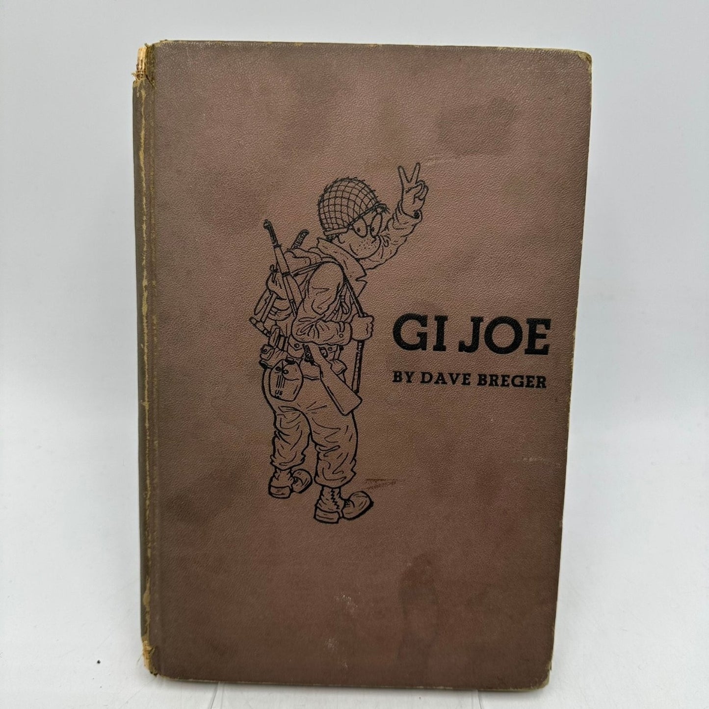 G I JOE Dave Breger 1945 Comic Book WWII Military Humor Blue Ribbon Books