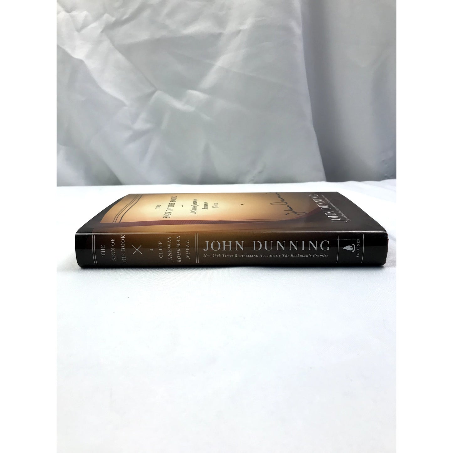 The Sign of the Book John Dunning SIGNED A Cliff Janeway Bookman Novel 2005