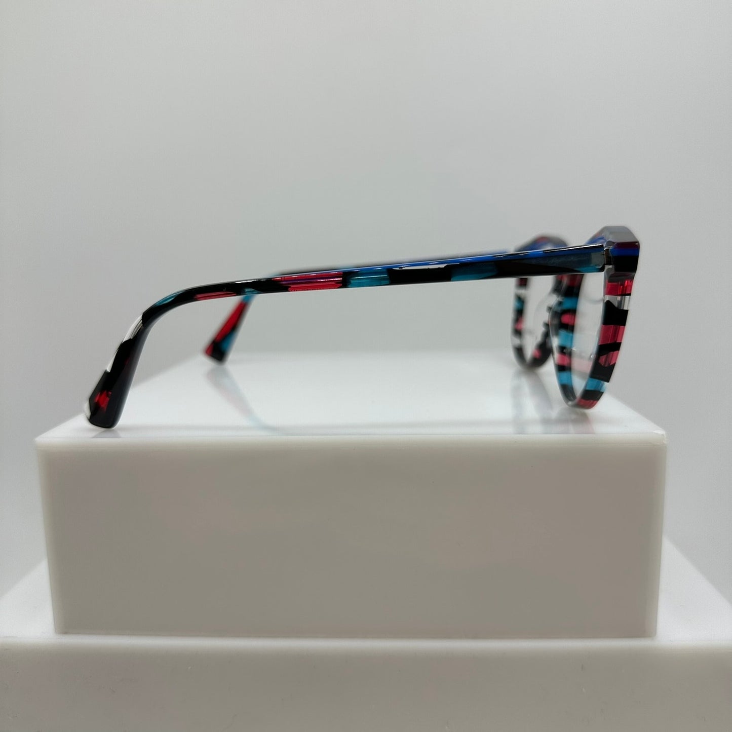 Alain Mikli A03069 014 Red Teal Stained Glass Womens Round Frames 54-17-140