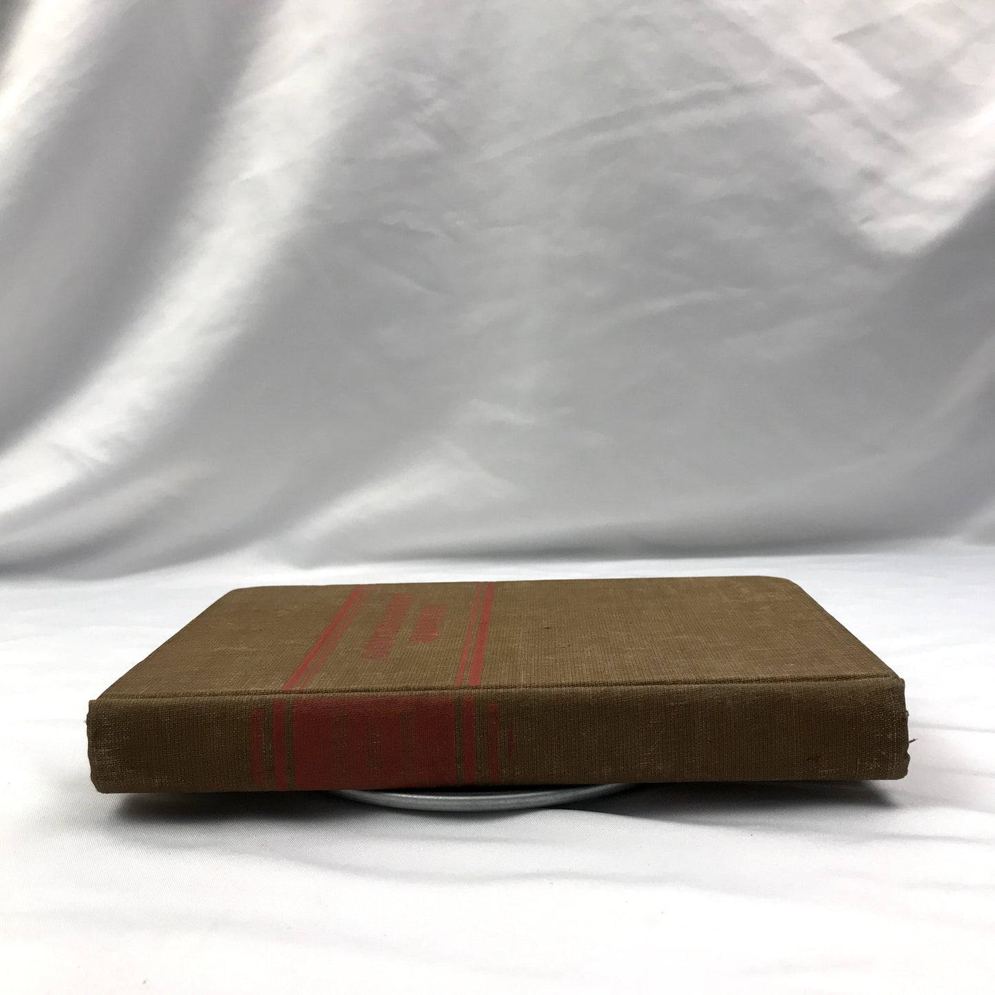 Government Hunter Hardcover Illustrated Book by Montgomery M. Atwater 1940