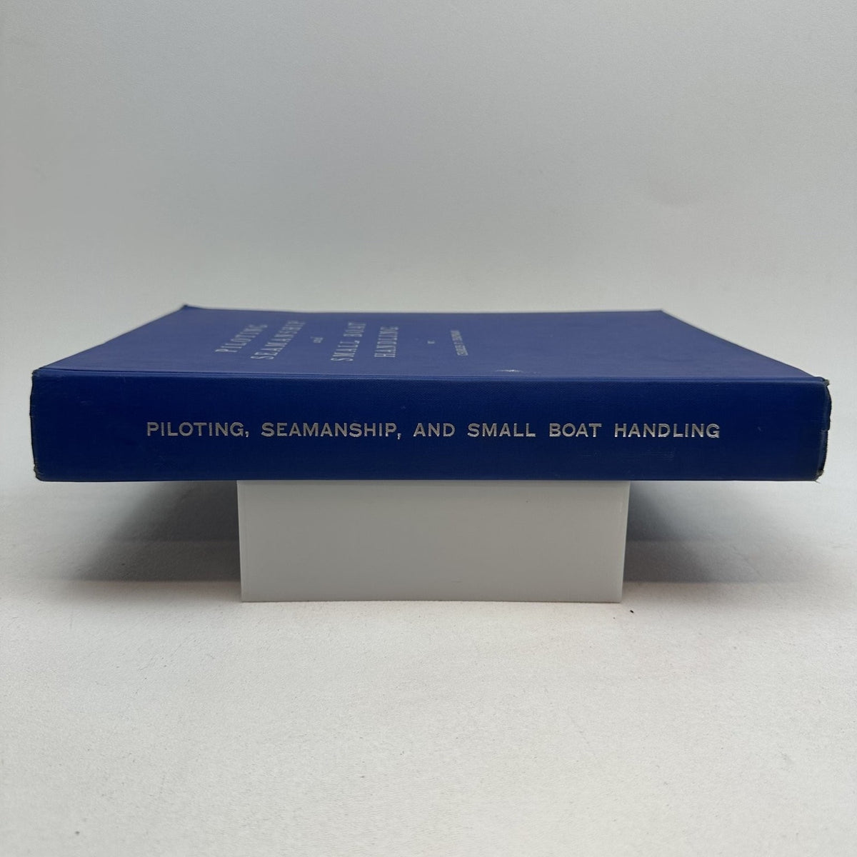 Piloting Seamanship Small Boat Handling Charles F. Chapman 1964-65 Motor Boating