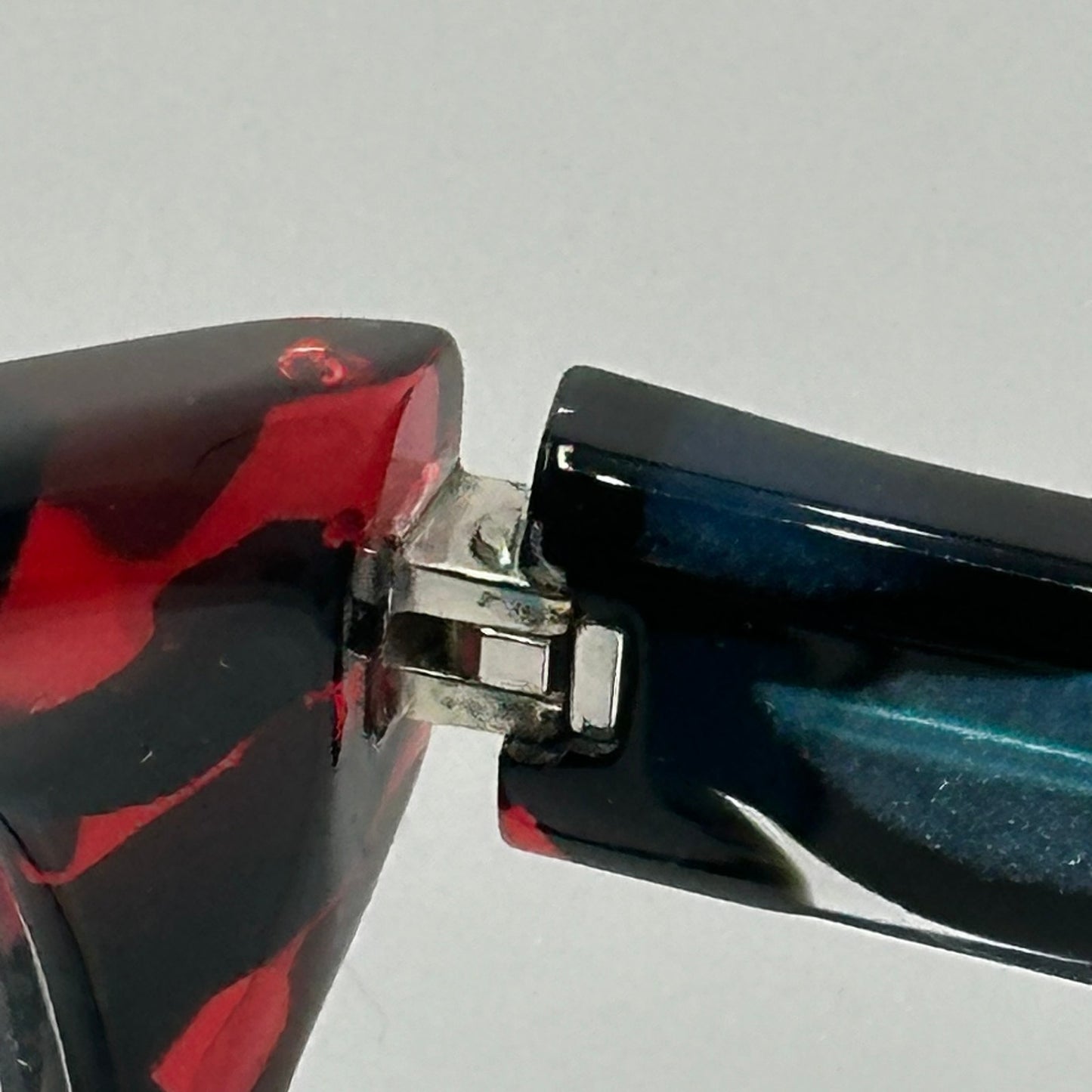 Alain Mikli Madolyn A03097 008 Red Teal Black Womens Round Eyewear 52-18-140