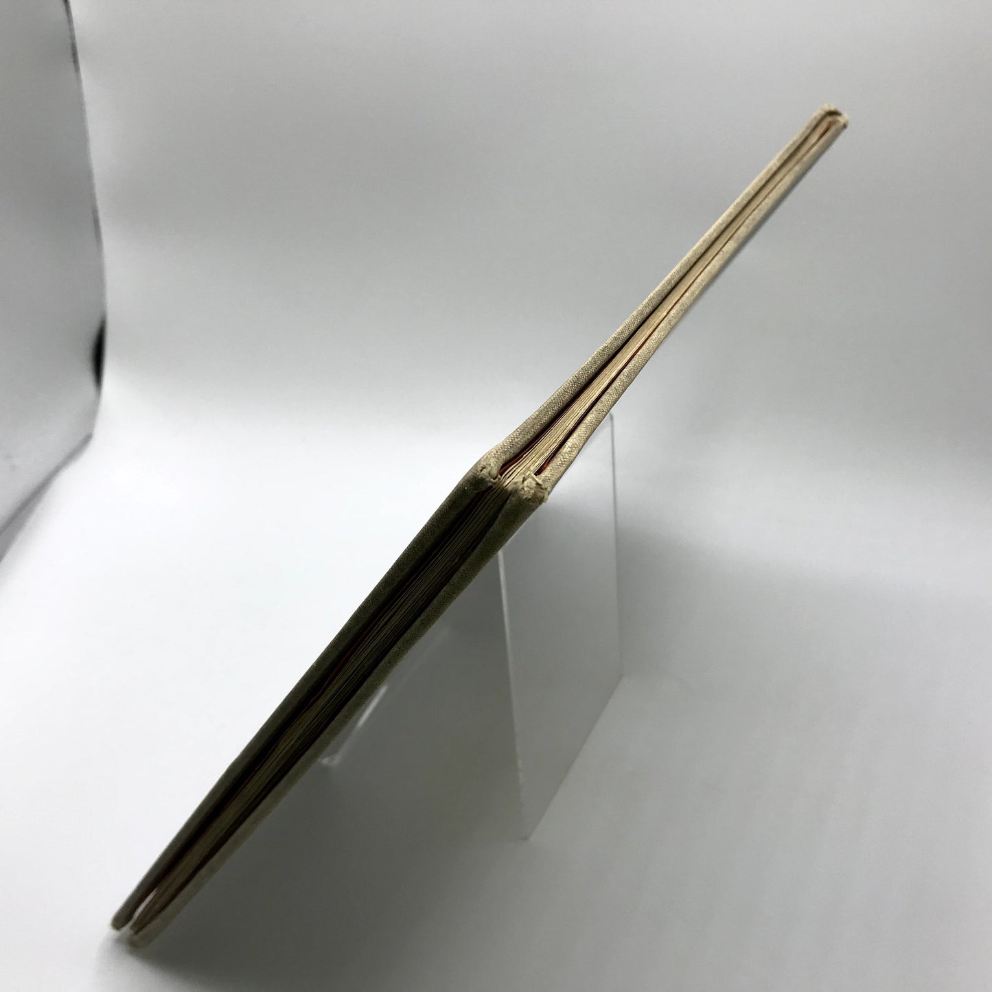 Marshmallow Rare Illustrated Hardcover by Clare Turlay Newberry 1942 1st Edition