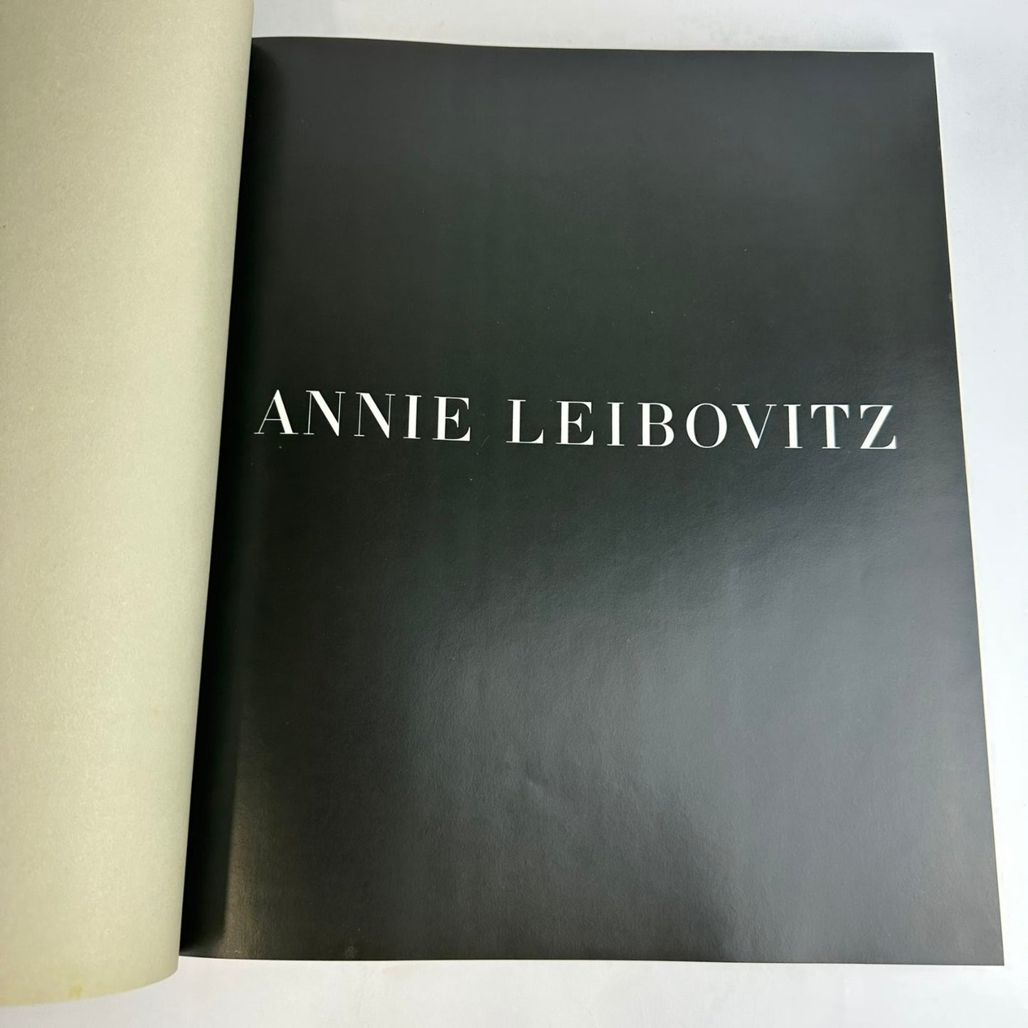 Photographs Annie Leibovitz 1970-1990 Signed First Edition HarperCollins