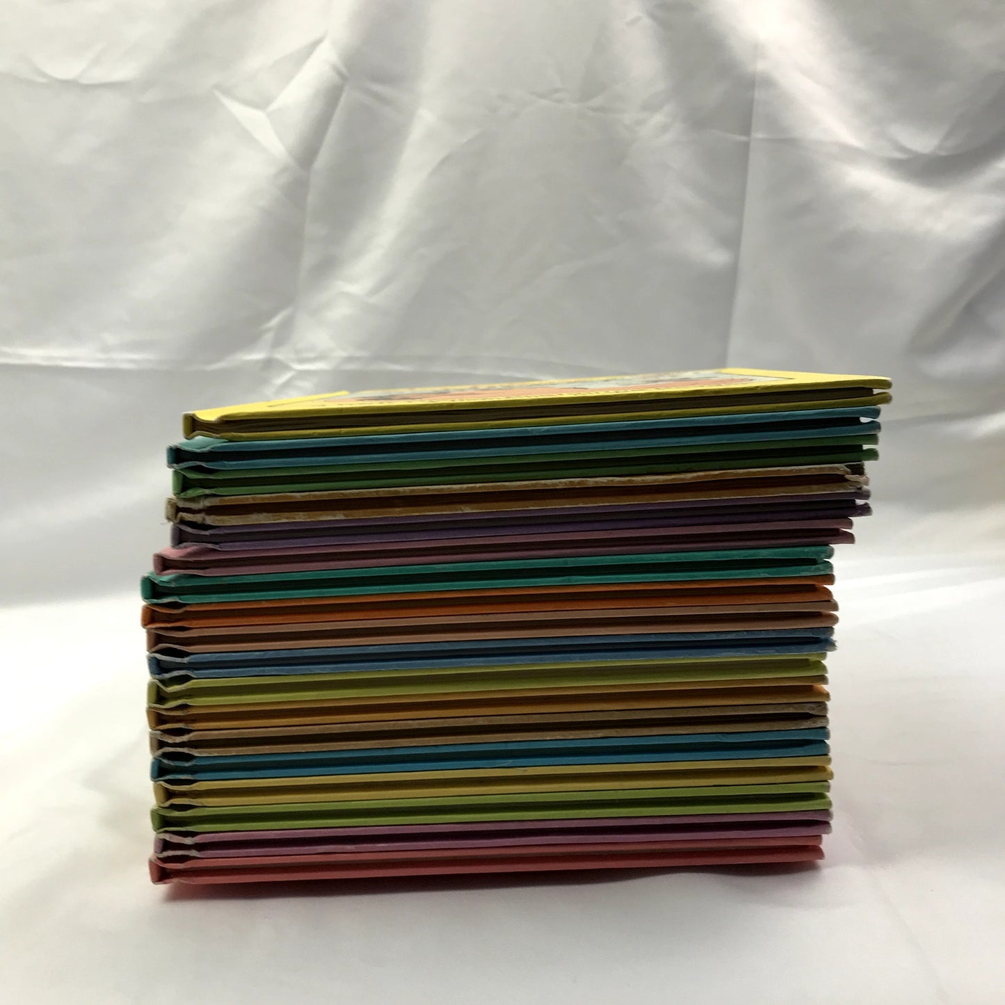 Volumes 1-18 Walt Disney Fun To Read Library Illustrated Children's Books 1980s