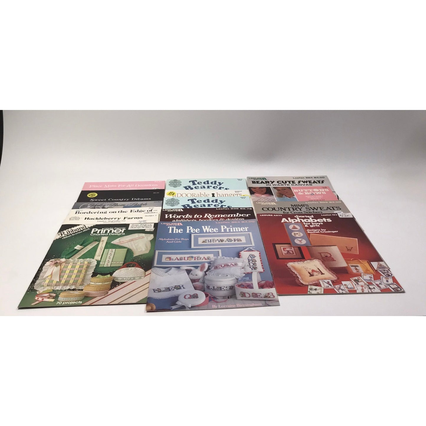 Cross Stitch Patterns Lot of 52 Magazines Easy Design Techniques Frames Articles