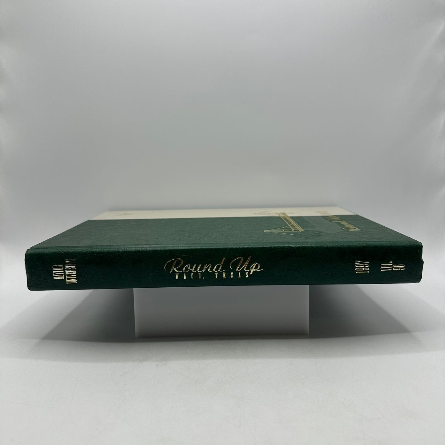 Baylor University 1996-97 The Round Up Volume 96 Annual Yearbook History Waco TX