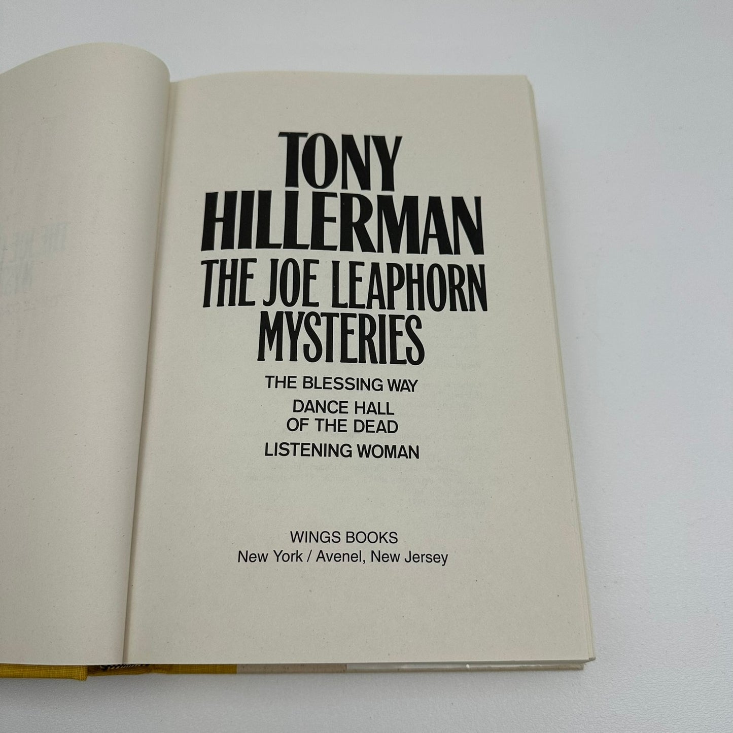 The Joe Leaphorn Mysteries Tony Hillerman Mystery Detective Thriller 3 Novels