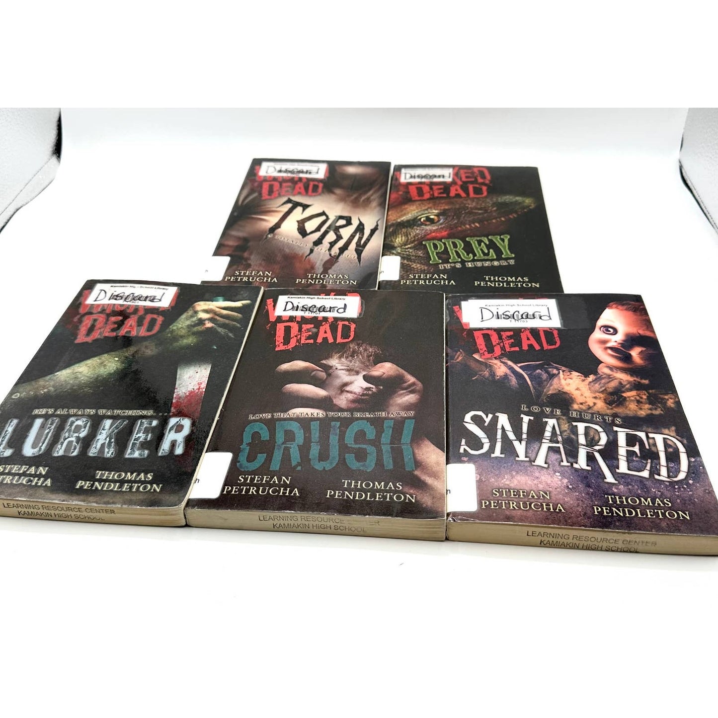 Wicked Dead: Lurker, Torn, Snared, Crush, Prey 5 Book Series Petrucha/Pendelton