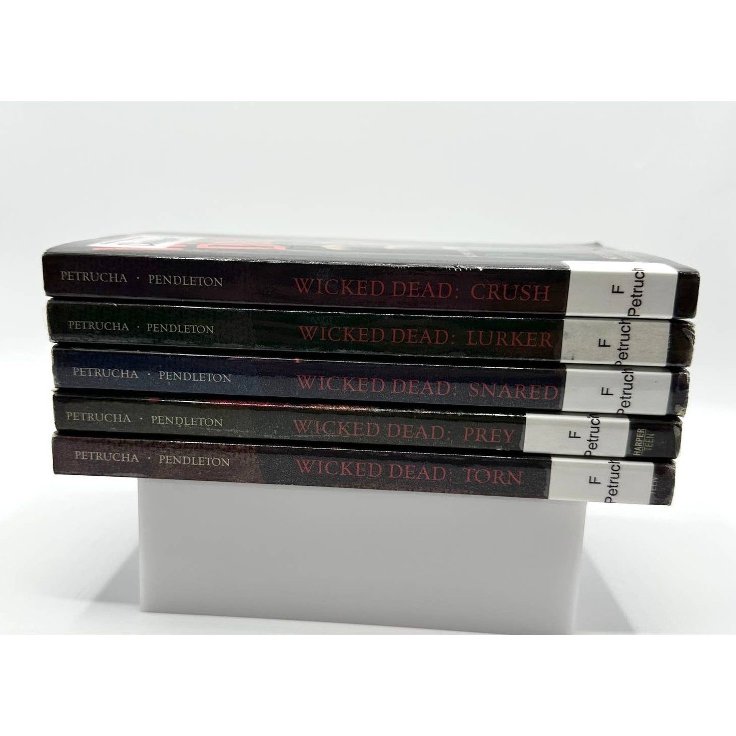 Wicked Dead: Lurker, Torn, Snared, Crush, Prey 5 Book Series Petrucha/Pendelton